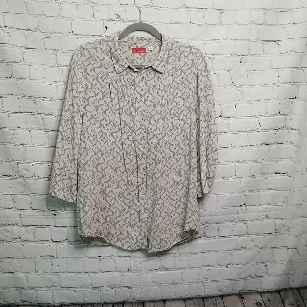 Ivana Helsinki Button Front Top XLarge 3/4 Length Sleeves